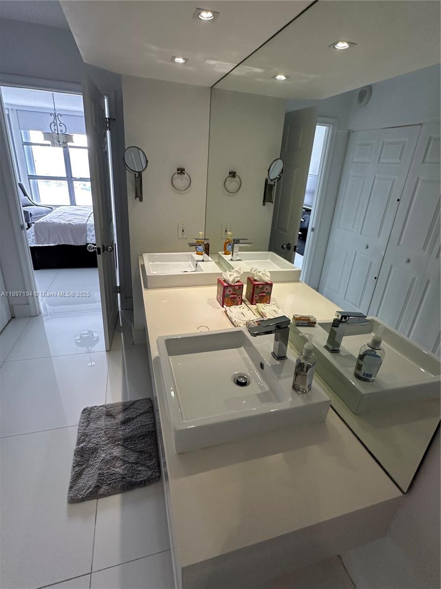 Photo of 3530 Mystic Pointe Dr  #3204, Aventura, Florida, 33180 - 