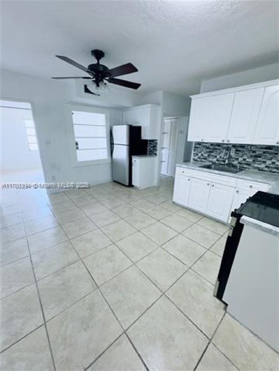 See details / 2179 sq. ft. $ 2025-10-16 0 Photo