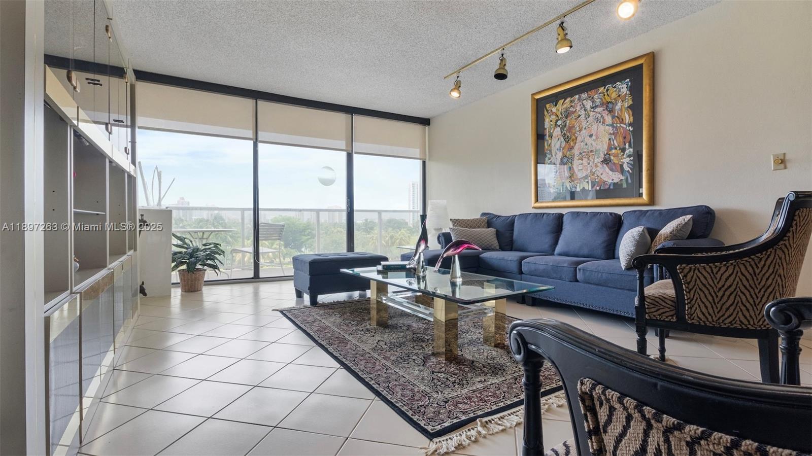 Photo of 3701 Country Club Dr  #606, Aventura, Florida, 33180 - 