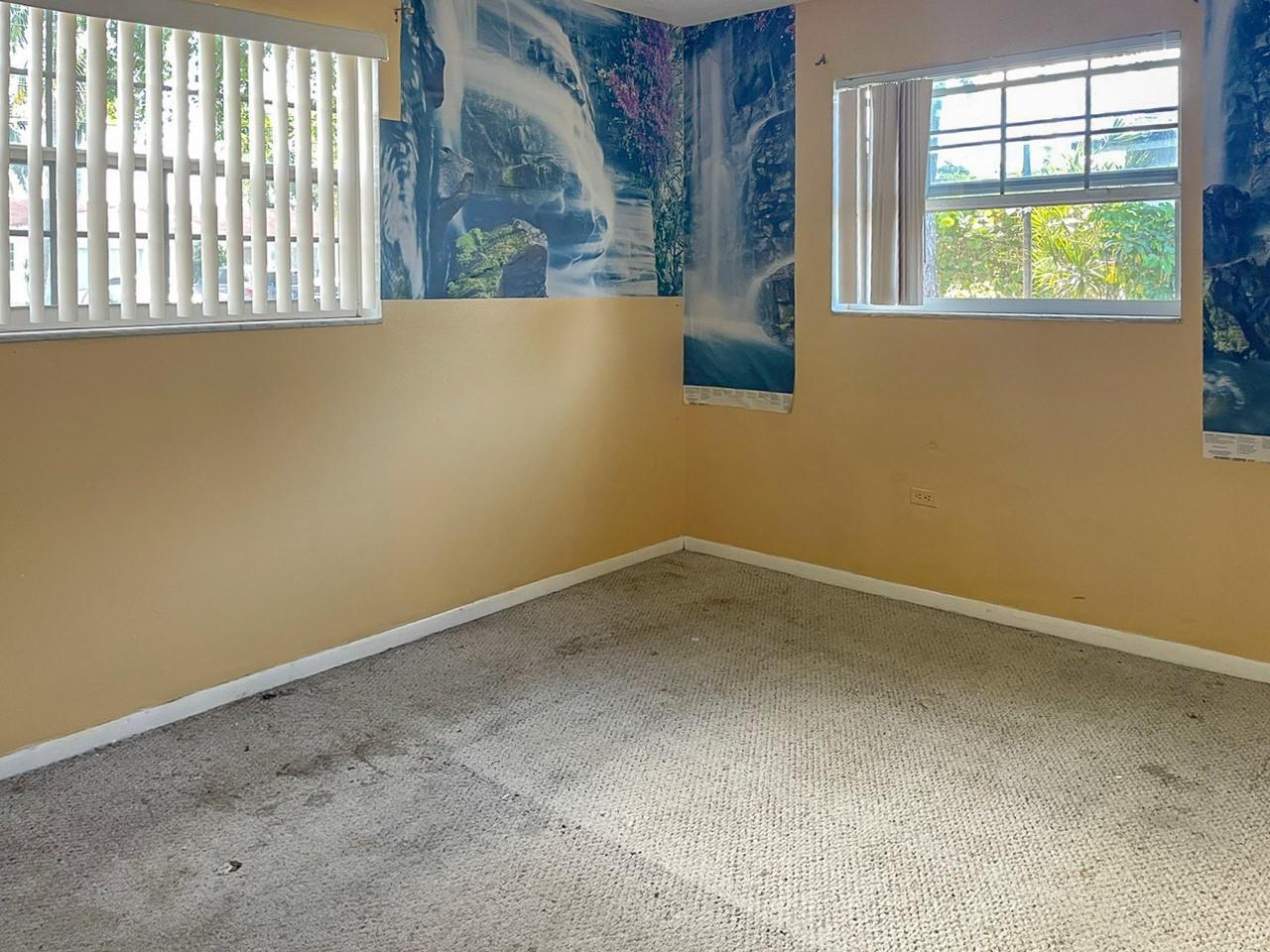 Ver detalles 2421 3 / 2 1346 sq. ft. $ 2026-01-31 0 foto