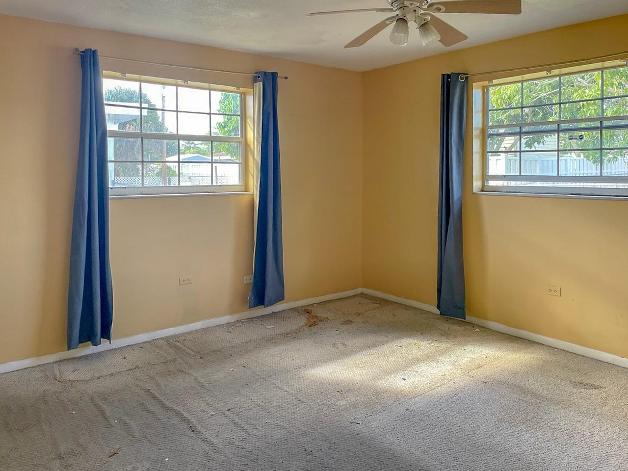 Ver detalles 2421 3 / 2 1346 sq. ft. $ 2026-01-31 0 foto