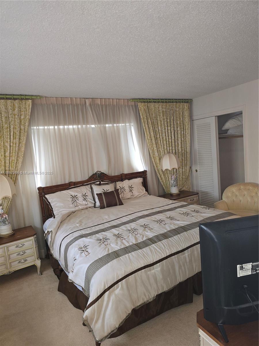Photo of 609 14th Ave #701, Hallandale Beach, Florida, 33009 -