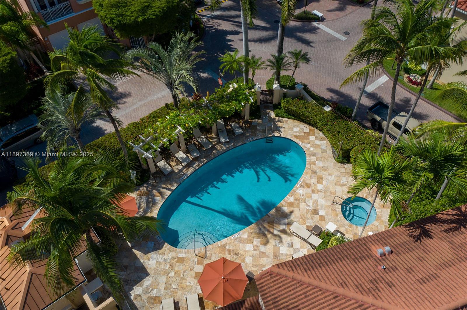 Photo of 3699 208th Ter  (3699), Aventura, Florida, 33180 - Community pool