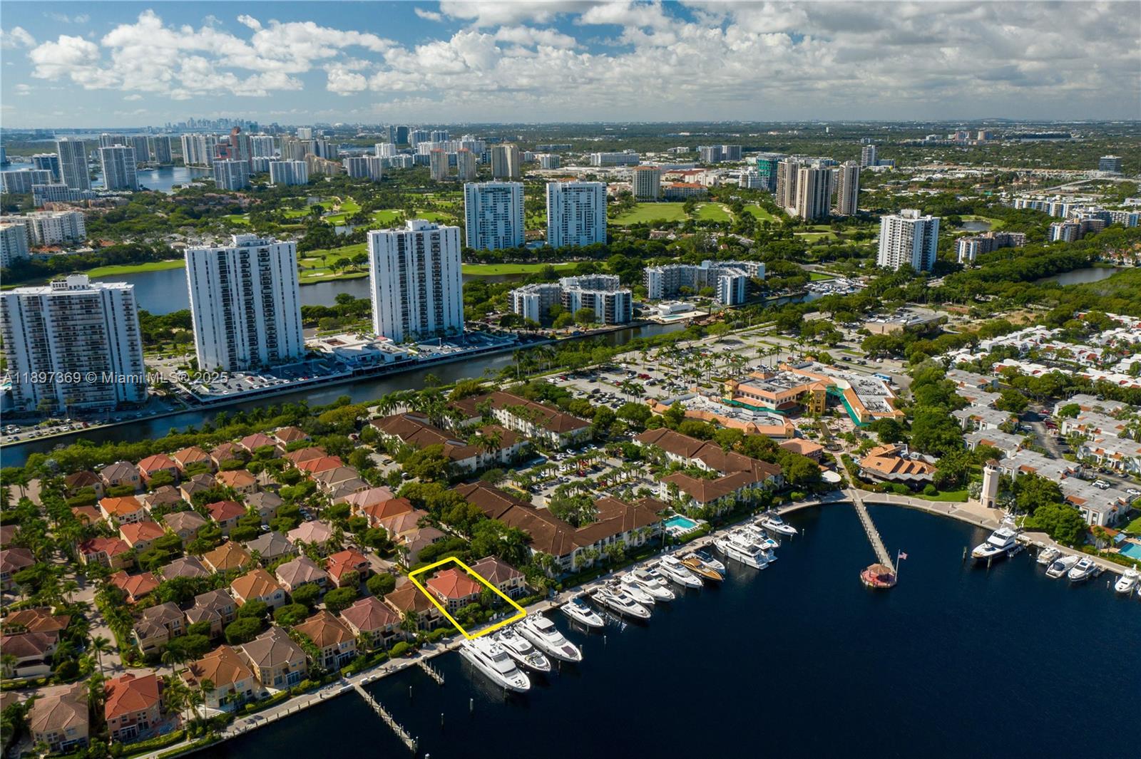 Photo of 3699 208th Ter  (3699), Aventura, Florida, 33180 -