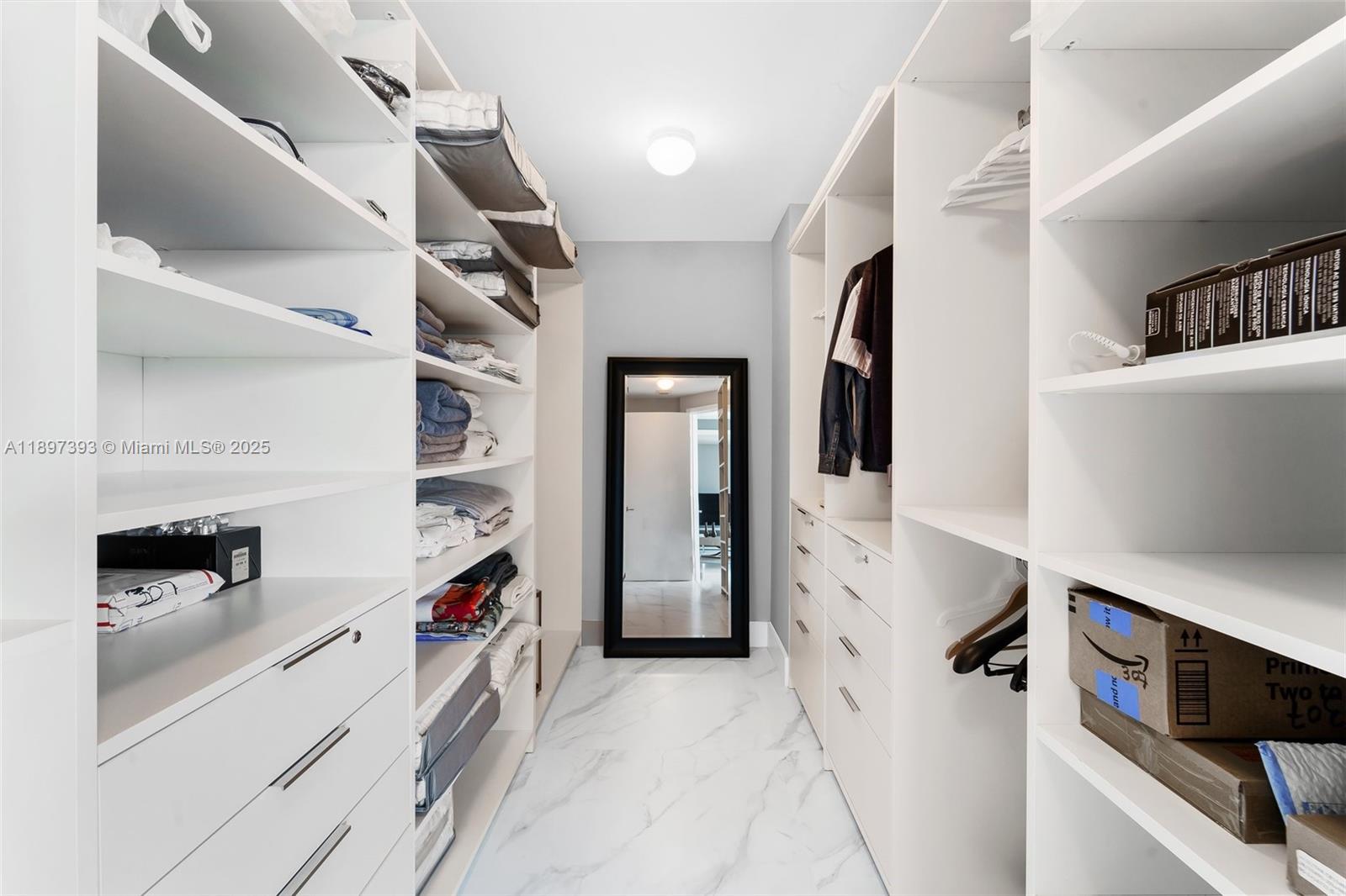 Photo of 17111 Biscayne Blvd  #307, North Miami Beach, Florida, 33160 -