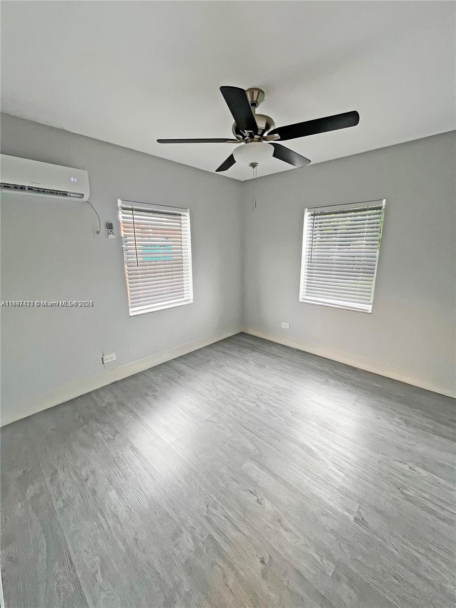 Ver detalles / 1280 sq. ft. $ 2025-10-16 0 foto