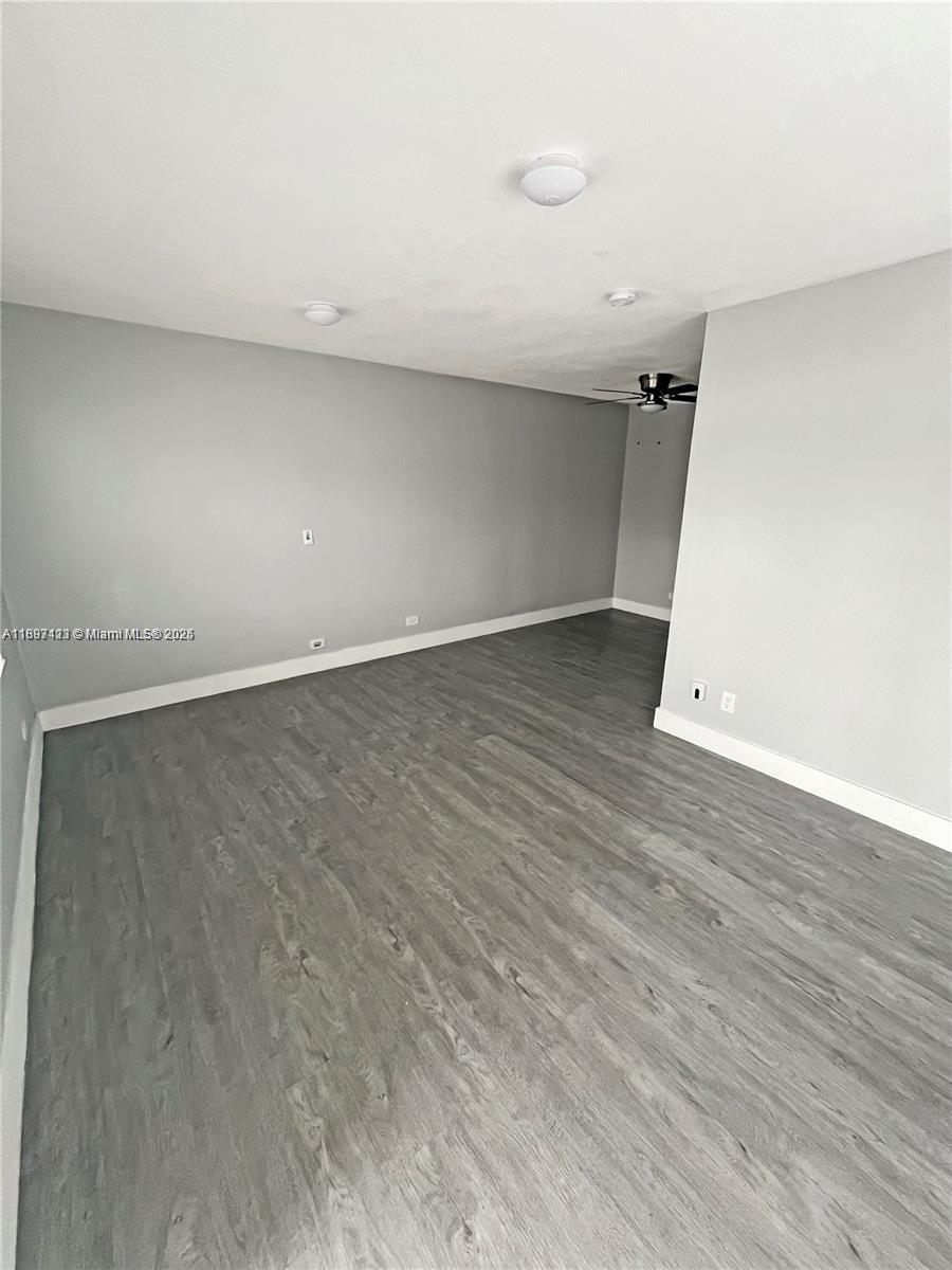 Ver detalles / 1280 sq. ft. $ 2025-10-16 0 foto