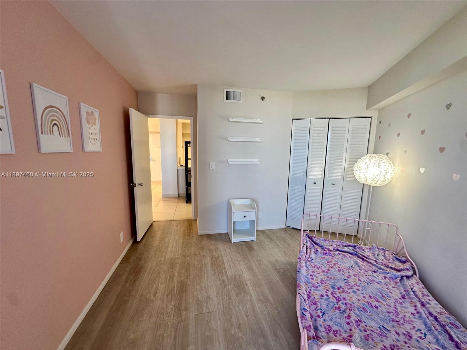 Photo of 3600 Mystic Pointe Dr  #1510, Aventura, Florida, 33180 - 
