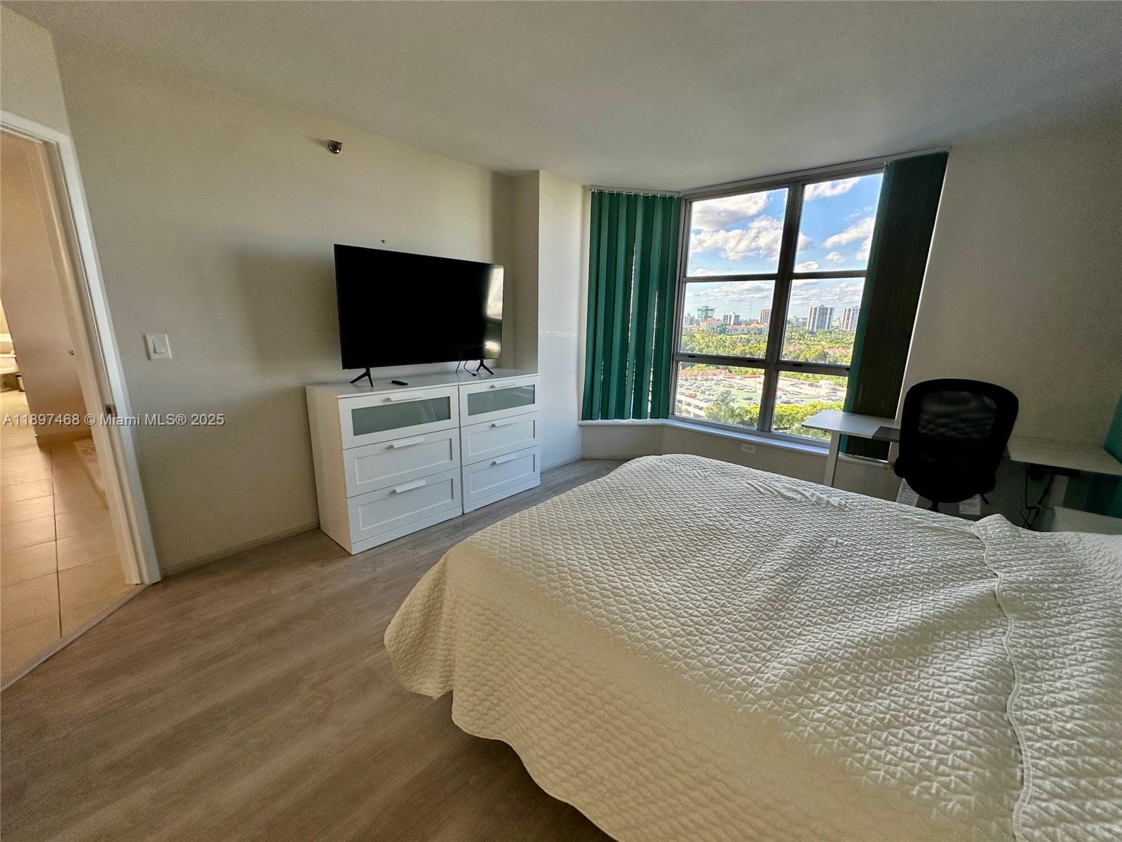 Photo of 3600 Mystic Pointe Dr  #1510, Aventura, Florida, 33180 - 
