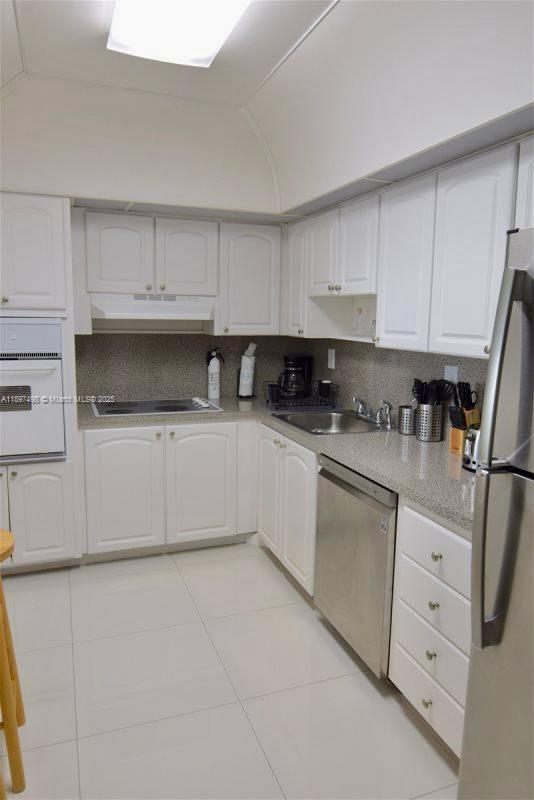 Photo of 19370 Collins Ave  #1122, Sunny Isles Beach, Florida, 33160 - 