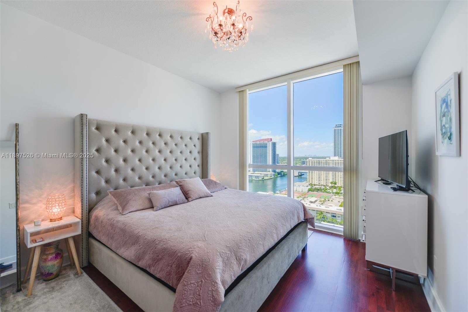 Photo of 1945 Ocean Dr #1909, Hallandale Beach, Florida, 33009 -