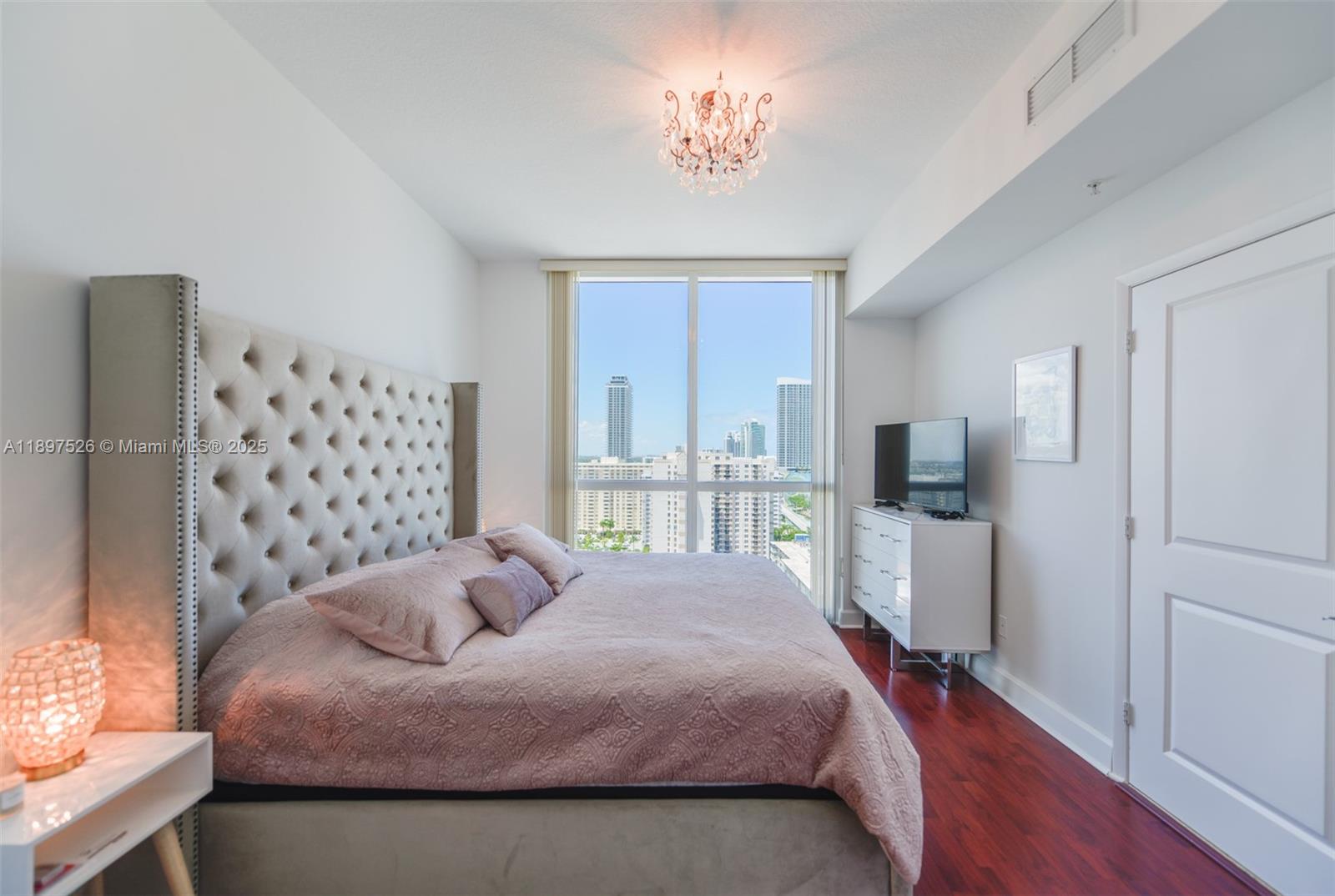 Photo of 1945 Ocean Dr #1909, Hallandale Beach, Florida, 33009 -