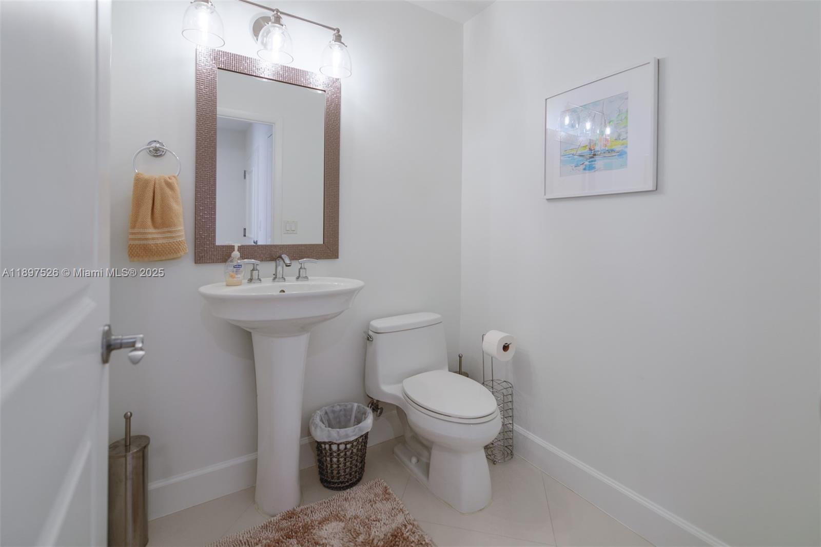 Photo of 1945 Ocean Dr #1909, Hallandale Beach, Florida, 33009 -