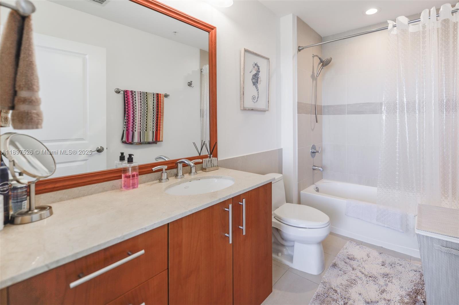 Photo of 1945 Ocean Dr #1909, Hallandale Beach, Florida, 33009 -