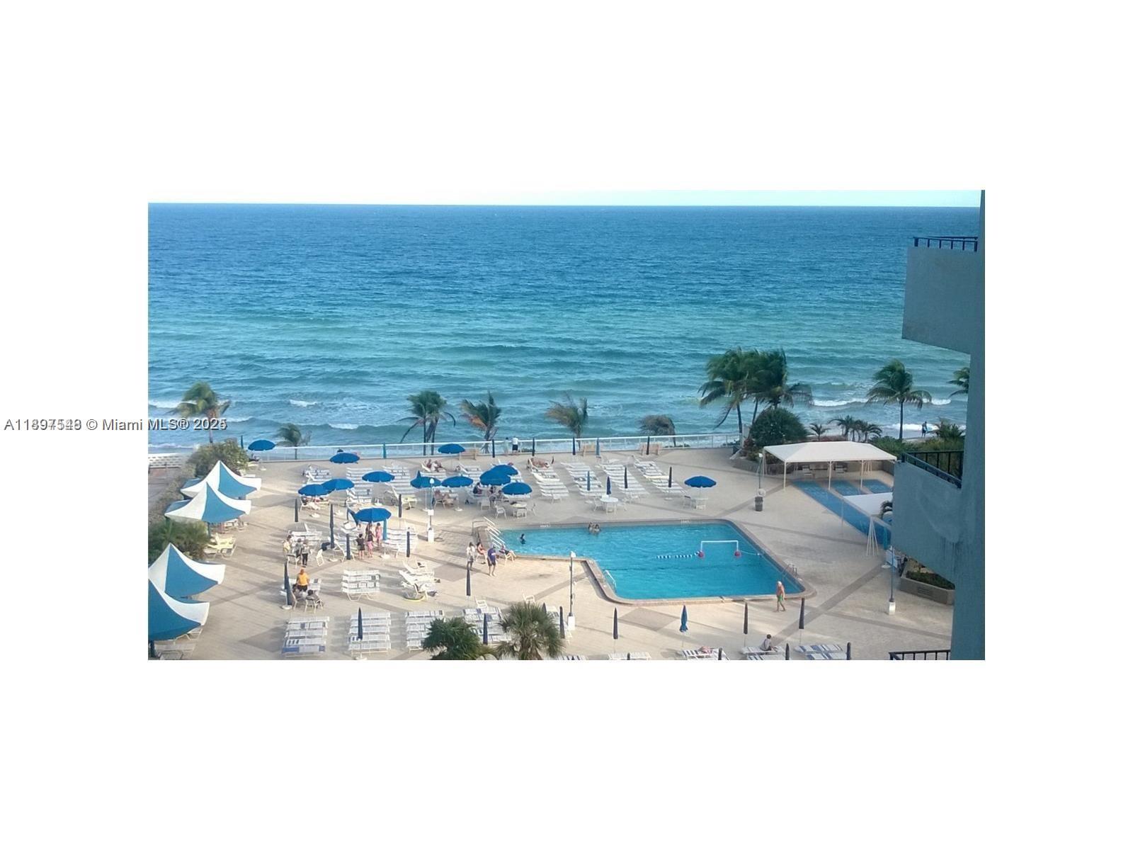 Ver detalles 15A 0 / 1 545 sq. ft. $ 2025-10-16 0 foto