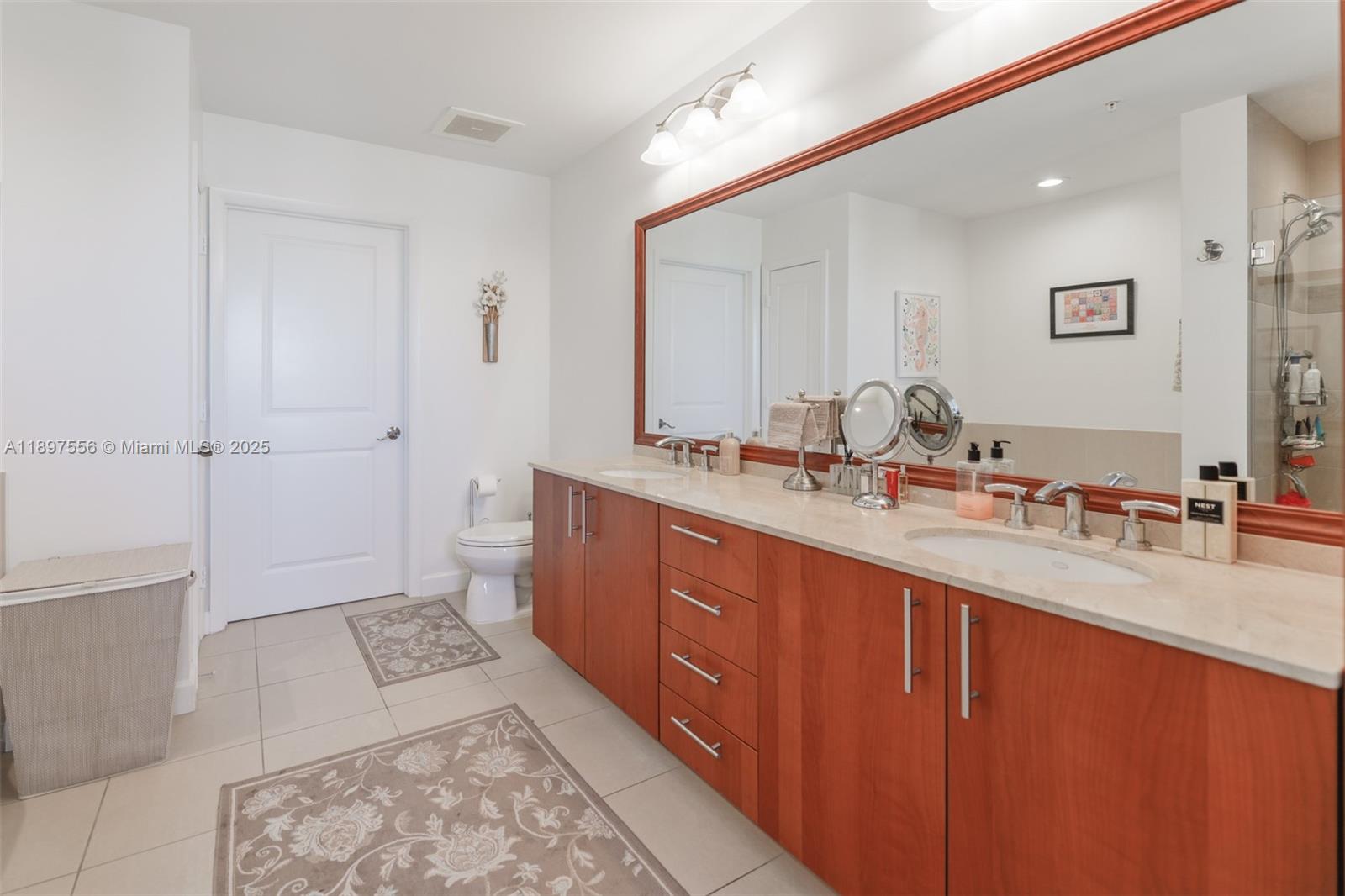 Photo of 1945 Ocean Dr #1909, Hallandale Beach, Florida, 33009 -