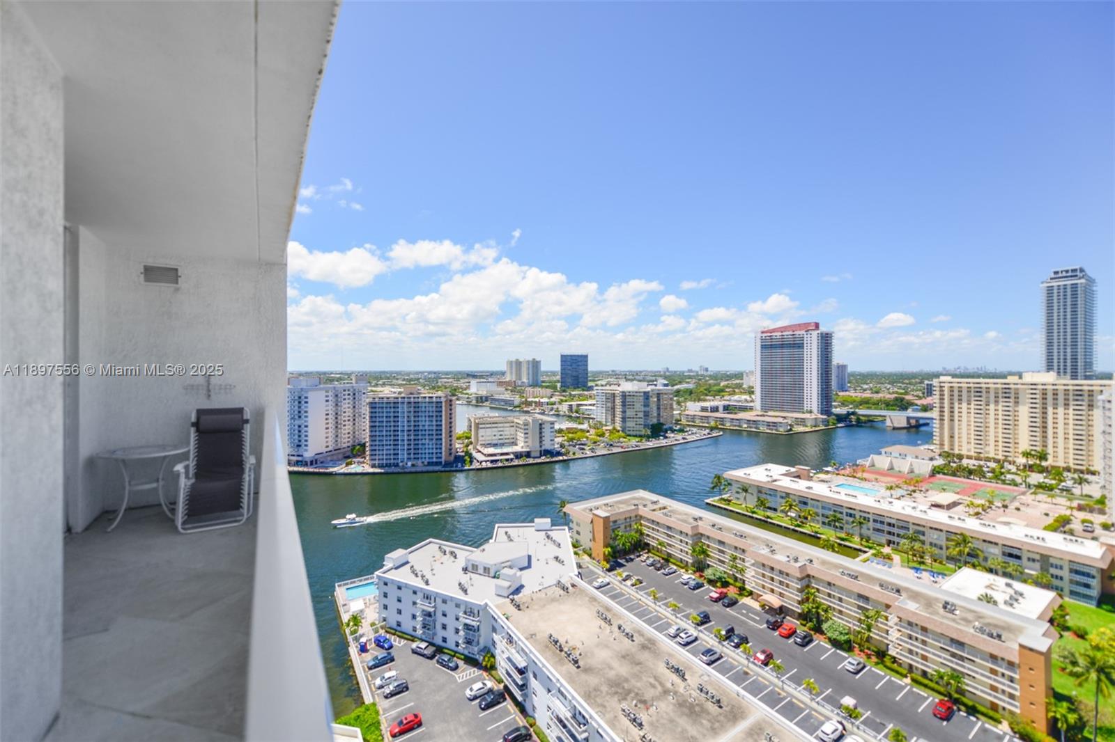 Photo of 1945 Ocean Dr #1909, Hallandale Beach, Florida, 33009 -