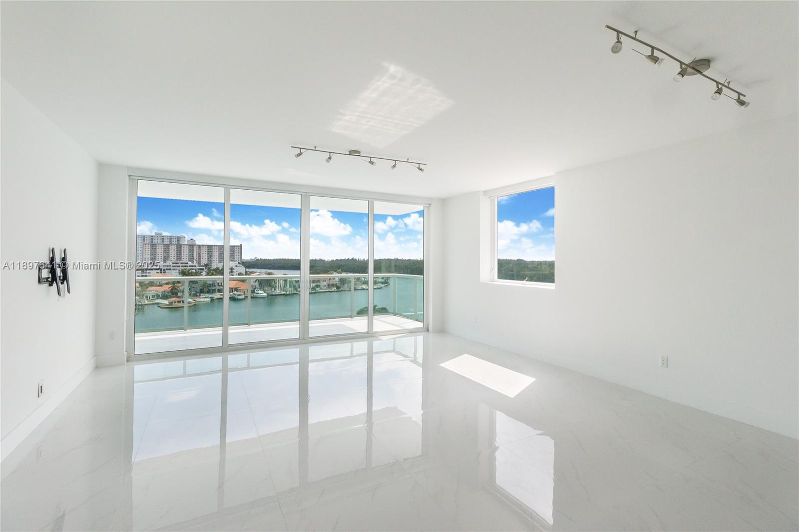 Photo of 400 Sunny Isles Blvd  #715, Sunny Isles Beach, Florida, 33160 - 