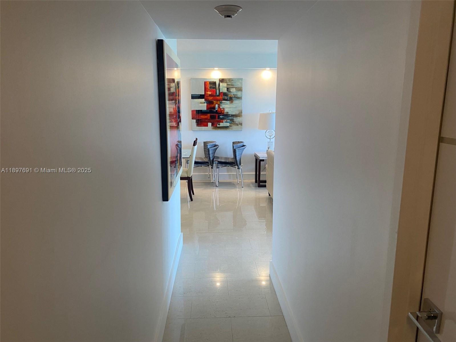 See details 807 2 / 2 1357 sq. ft. $ 2025-10-16 0 Photo