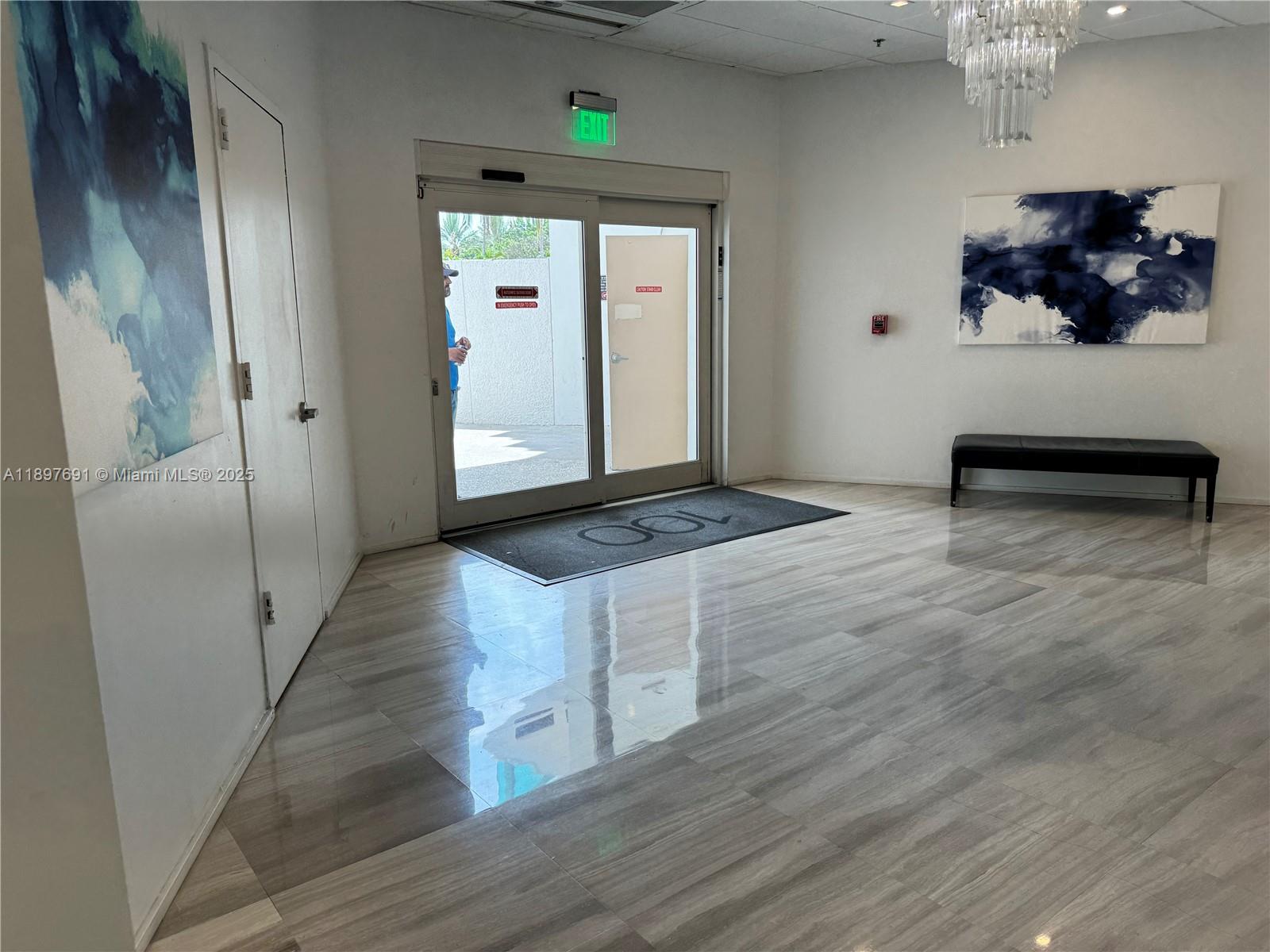 See details 807 2 / 2 1357 sq. ft. $ 2025-10-16 0 Photo