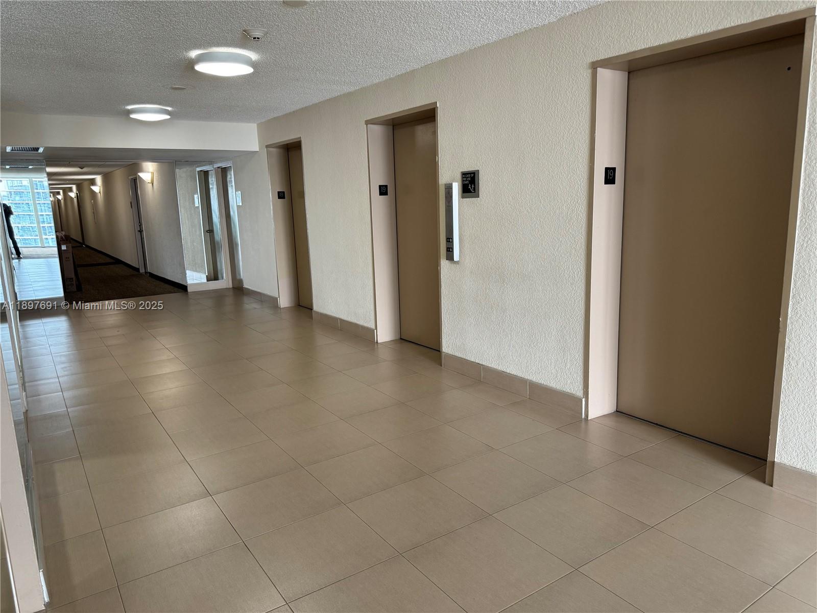 807 2 / 2 1357 sq. ft. $ 2025-10-16 0 Photo