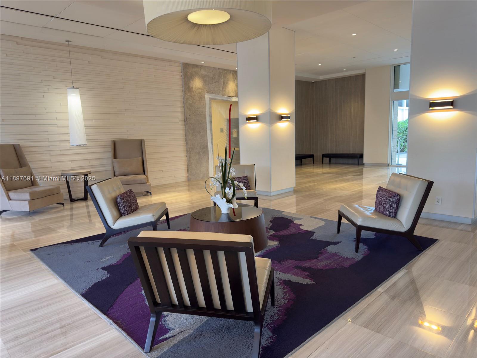 807 2 / 2 1357 sq. ft. $ 2025-10-16 0 Photo