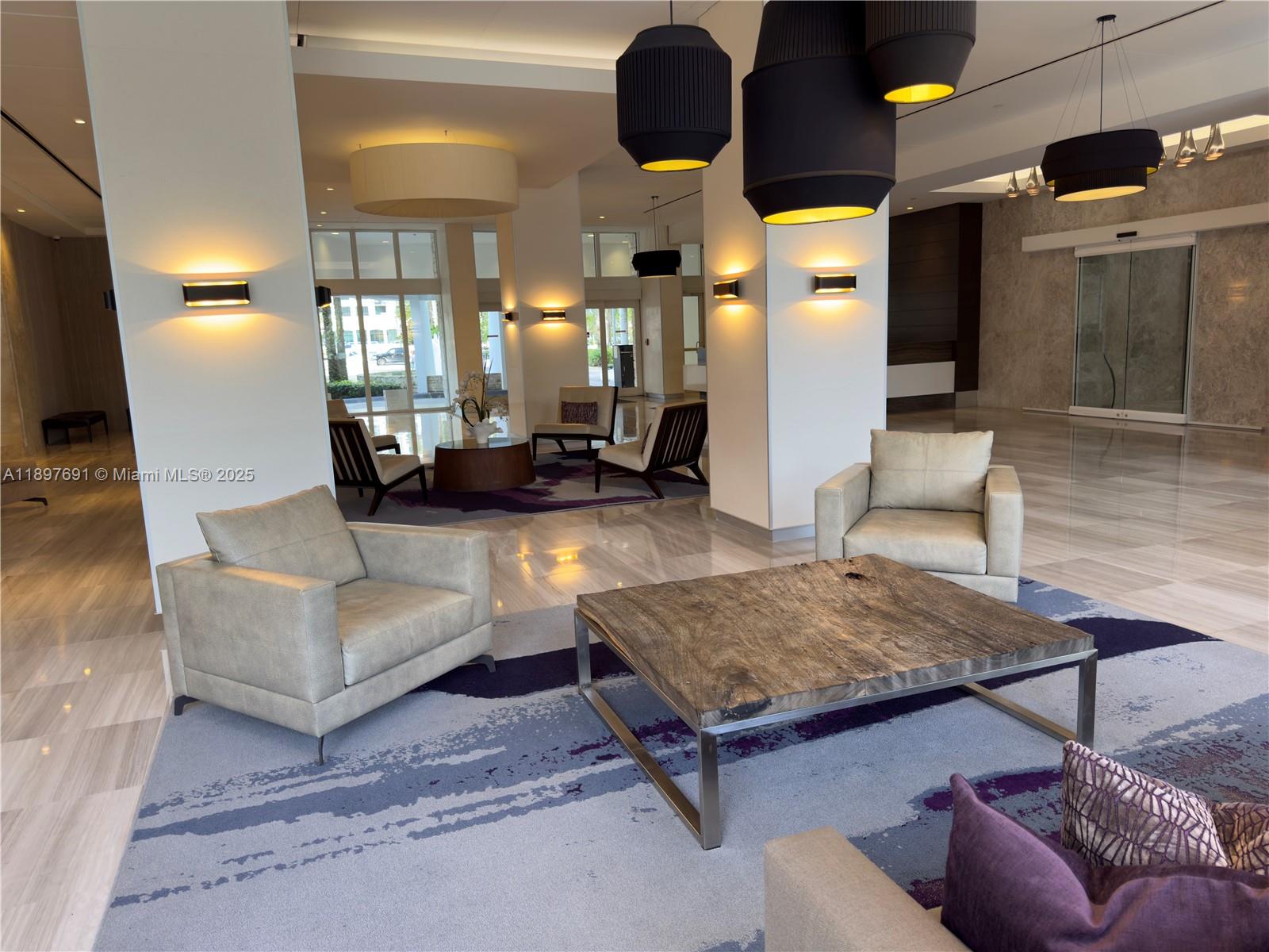 807 2 / 2 1357 sq. ft. $ 2025-10-16 0 Photo