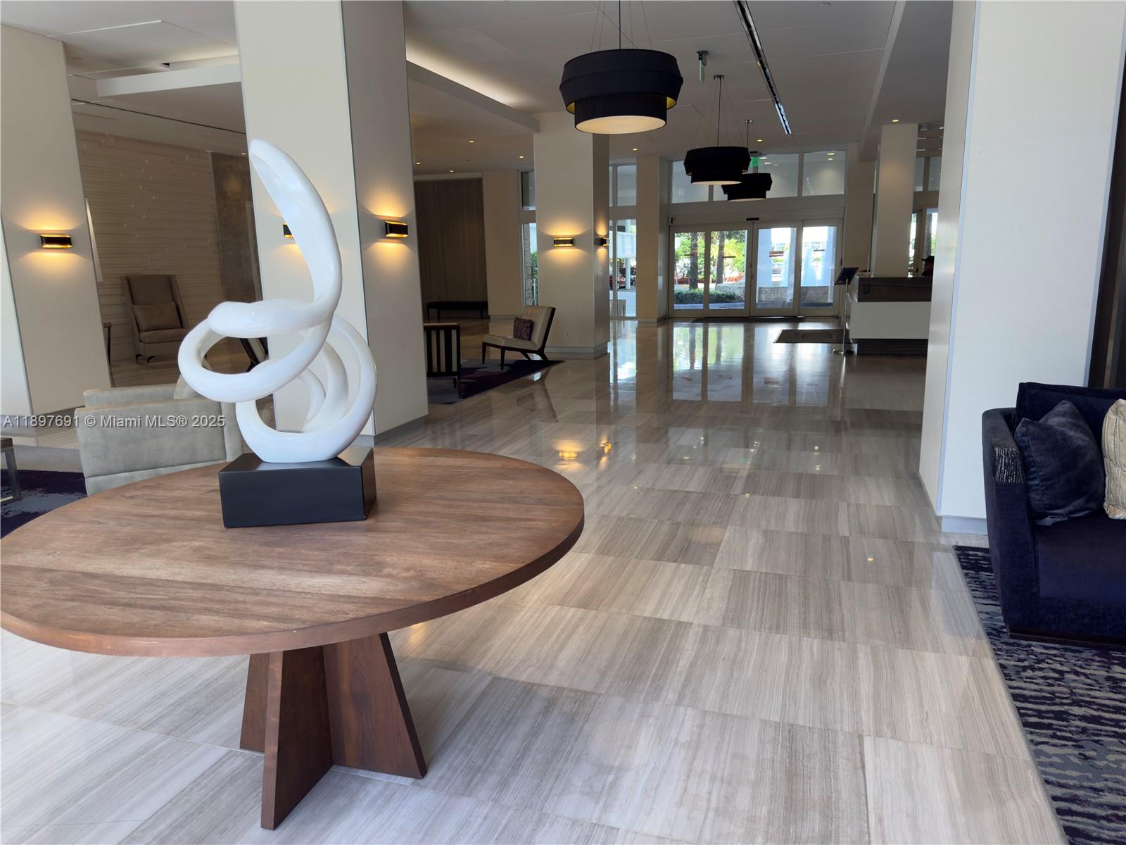 807 2 / 2 1357 sq. ft. $ 2025-10-16 0 Photo