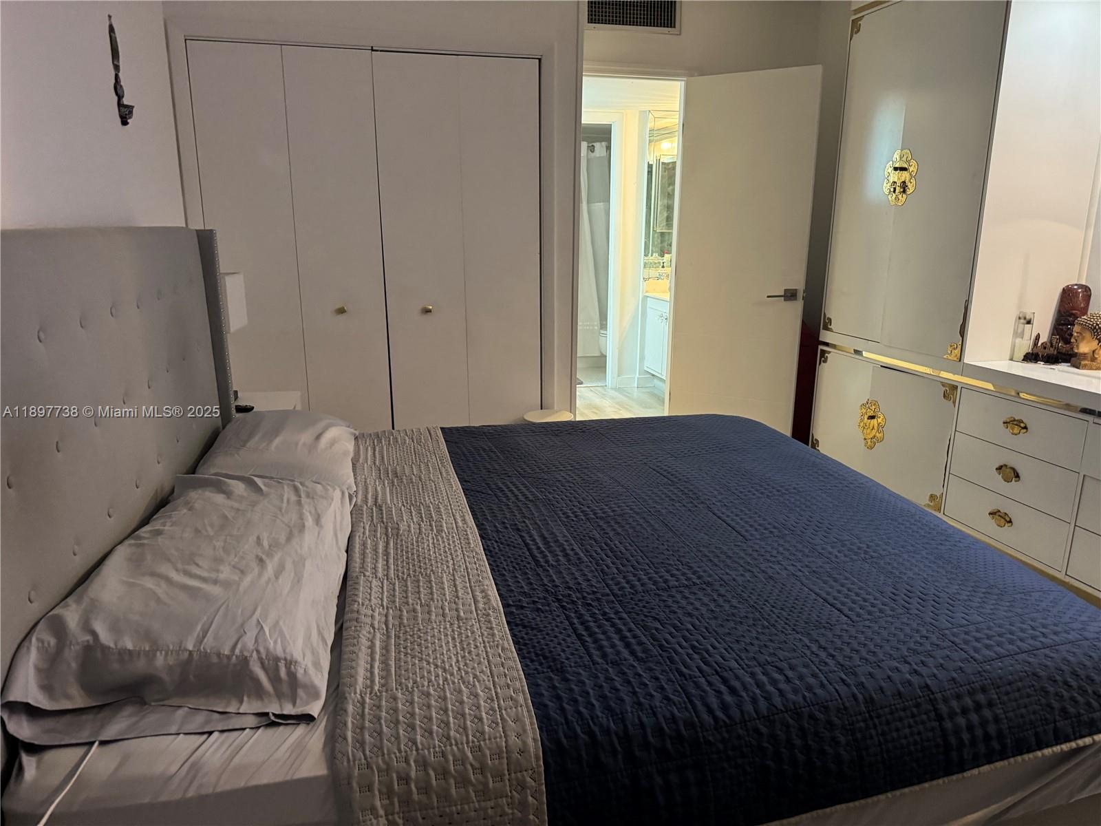 Photo of 20301 Country Club Dr  #821, Aventura, Florida, 33180 -