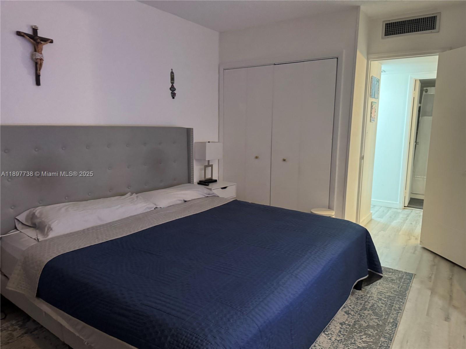 Photo of 20301 Country Club Dr  #821, Aventura, Florida, 33180 -