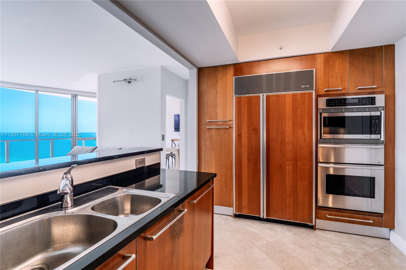 Photo of 3101 Ocean Dr  #3005, Hollywood, Florida, 33019 - 
