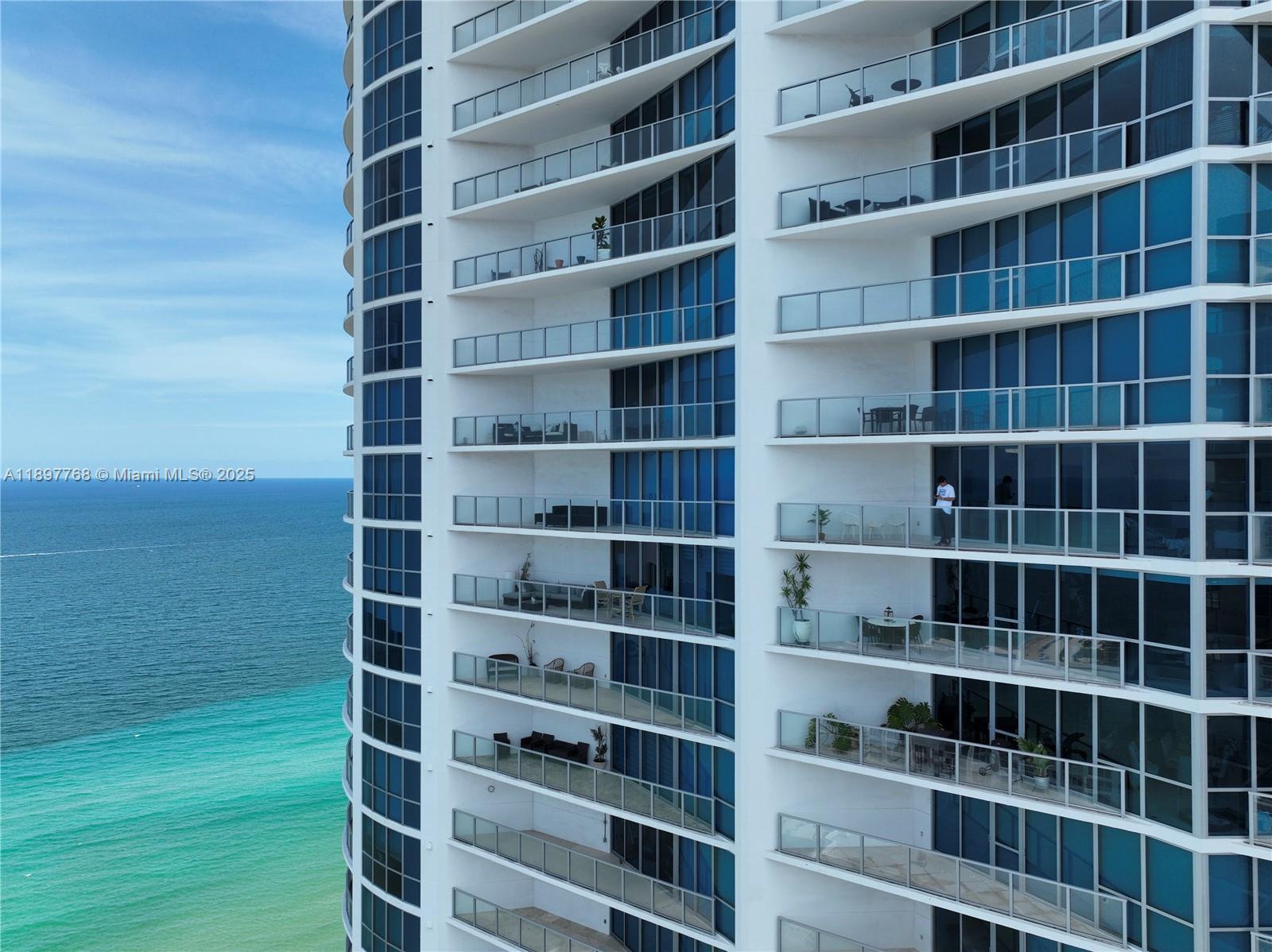 Photo of 3101 Ocean Dr  #3005, Hollywood, Florida, 33019 - 