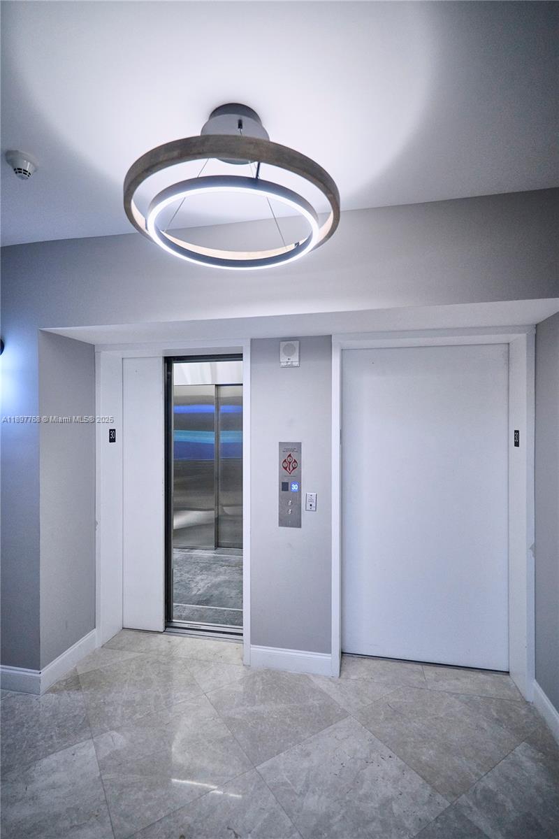 Photo of 3101 Ocean Dr  #3005, Hollywood, Florida, 33019 - 
