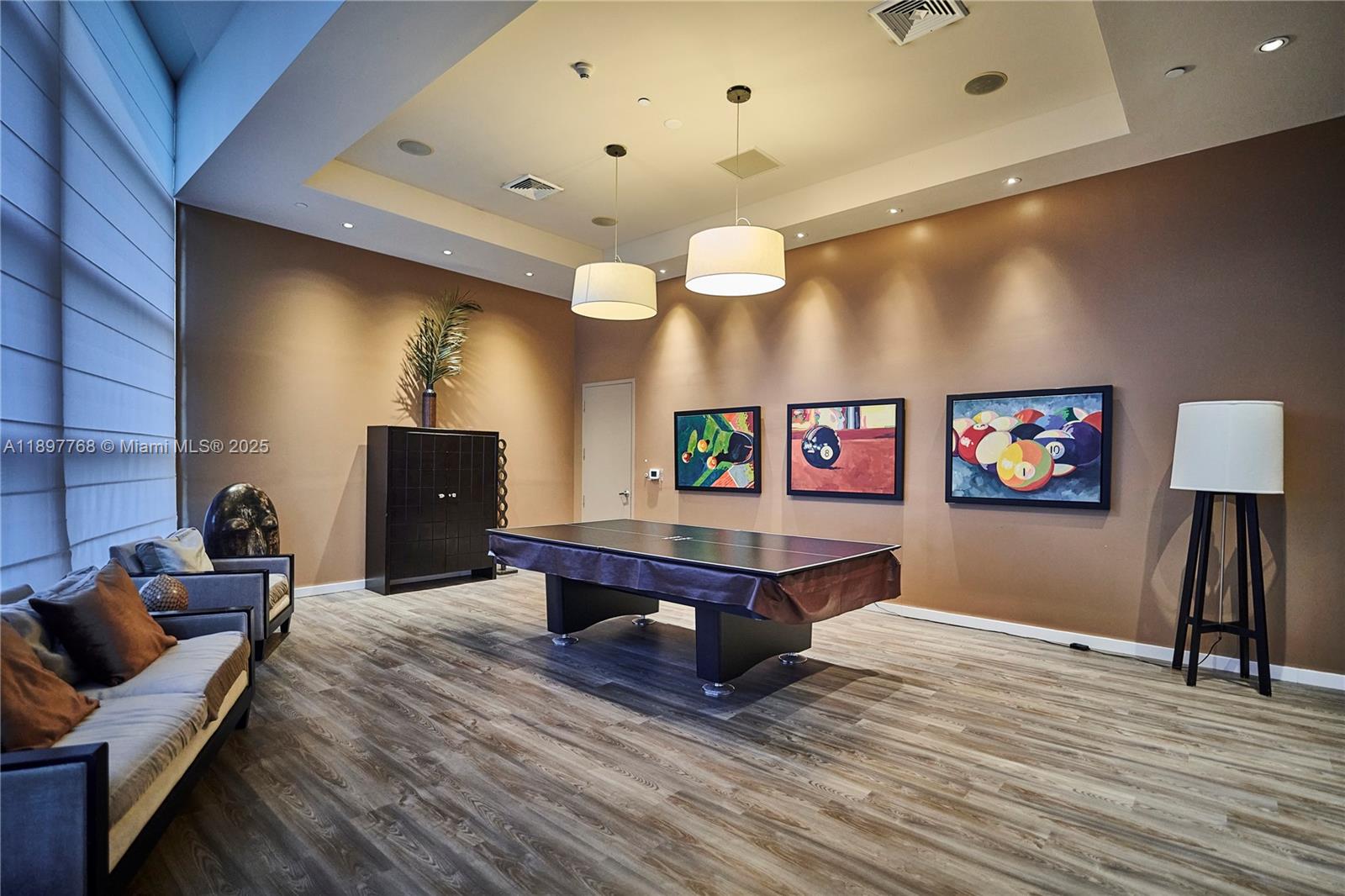 Photo of 3101 Ocean Dr  #3005, Hollywood, Florida, 33019 - 