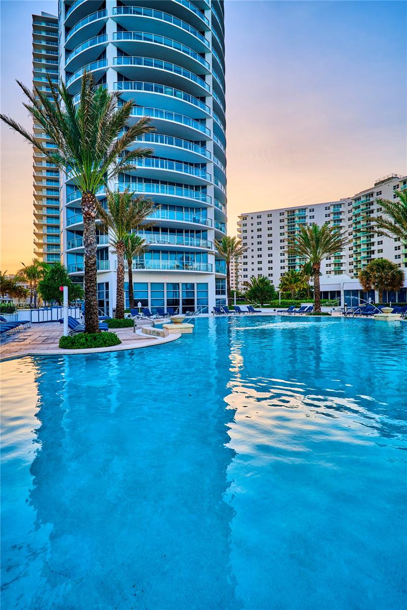 Photo of 3101 Ocean Dr  #3005, Hollywood, Florida, 33019 - 