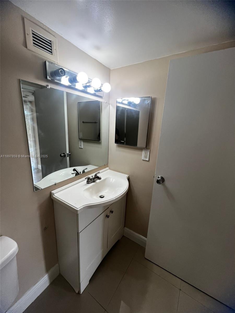 Photo of 17021 Bay Rd  #405, Sunny Isles Beach, Florida, 33160 - 