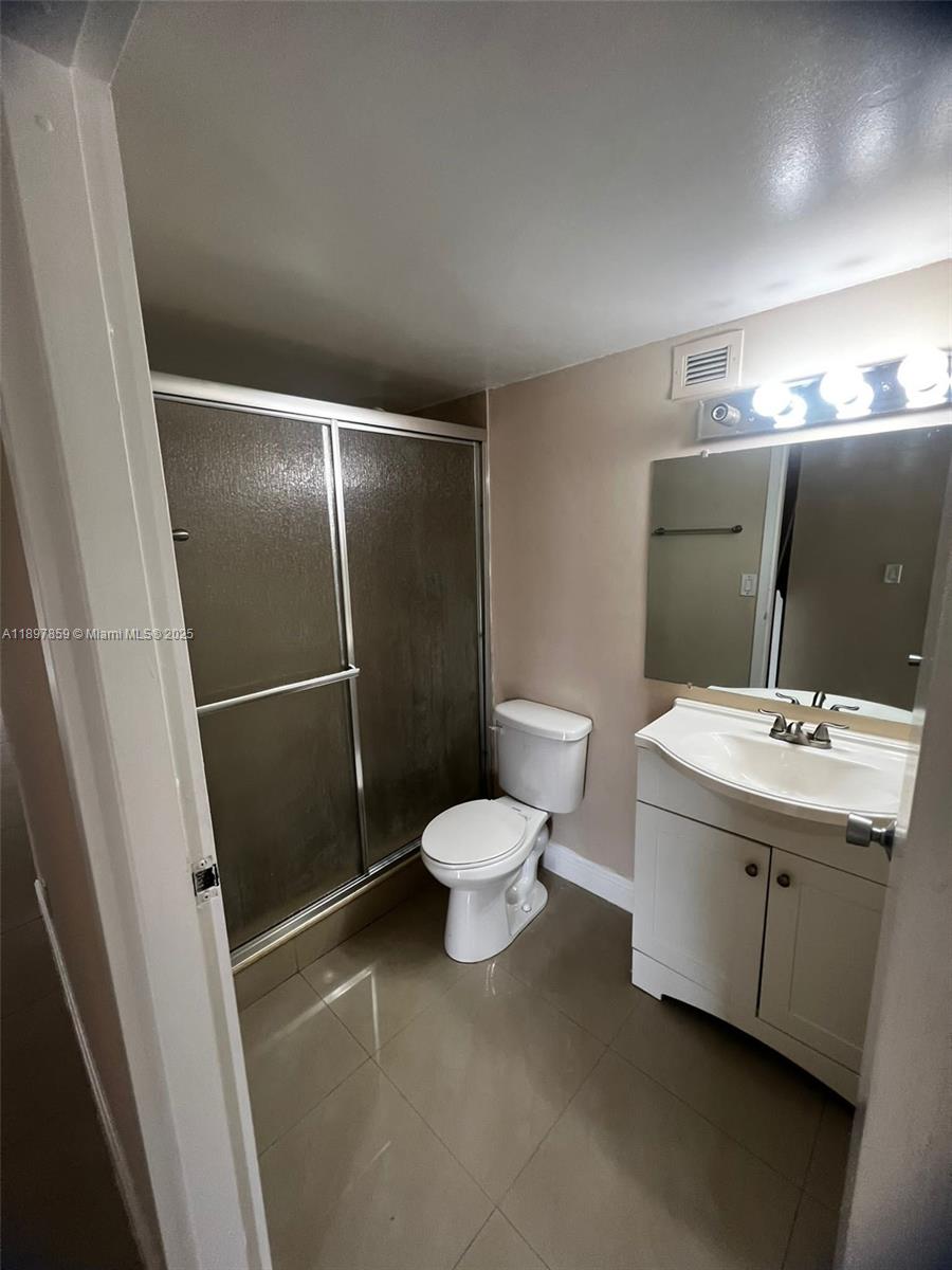 Photo of 17021 Bay Rd  #405, Sunny Isles Beach, Florida, 33160 - 