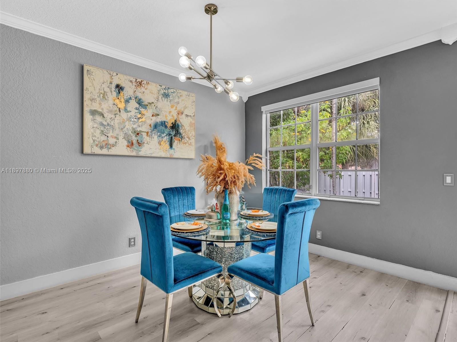 Ver detalles 9125 4 / 3 1848 sq. ft. $ 2026-06-30 0 foto