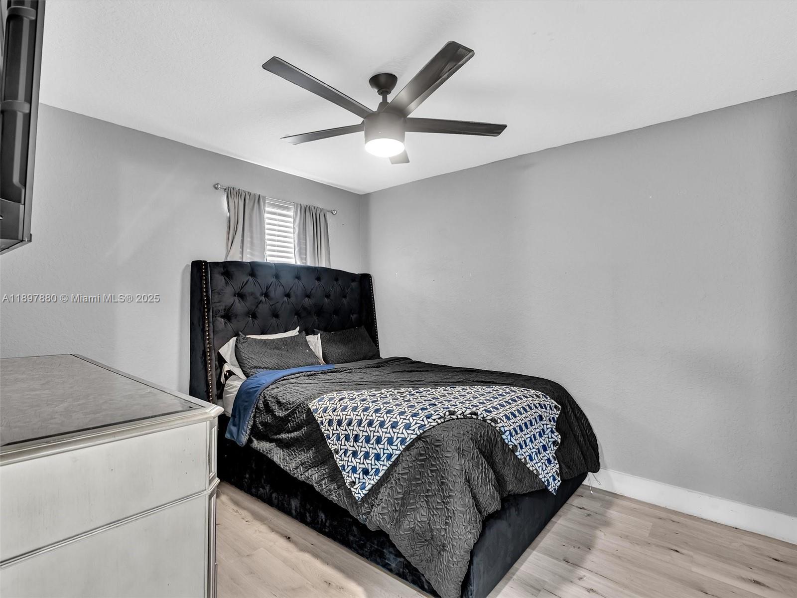 Ver detalles 9125 4 / 3 1848 sq. ft. $ 2026-06-30 0 foto
