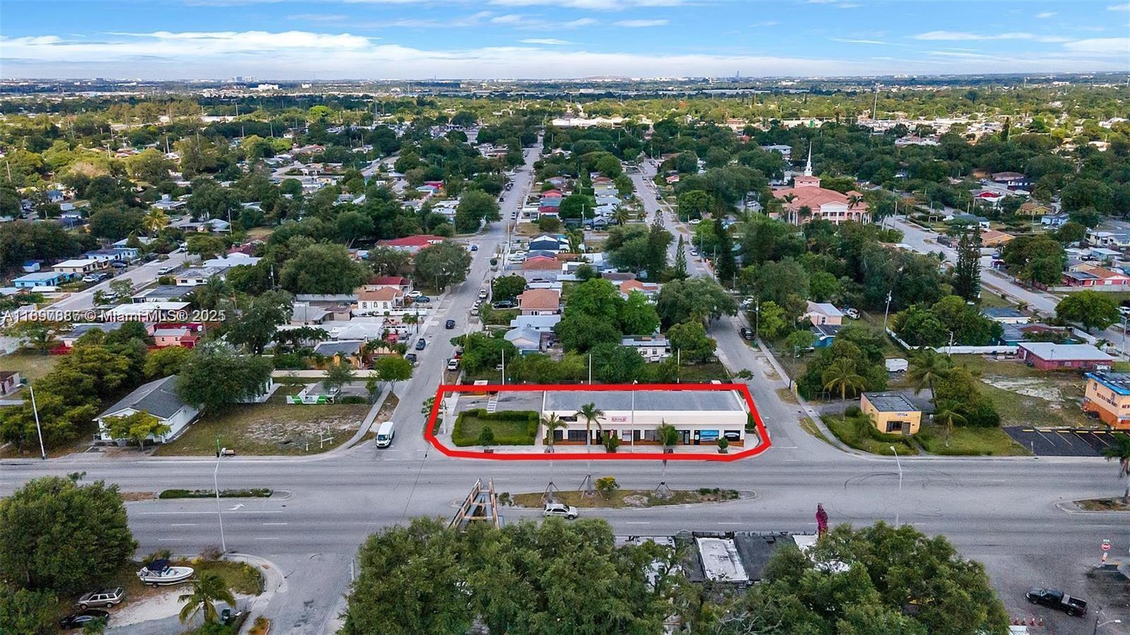 Подробнее   /   кв.футов $ 2025-10-17 0 Фото