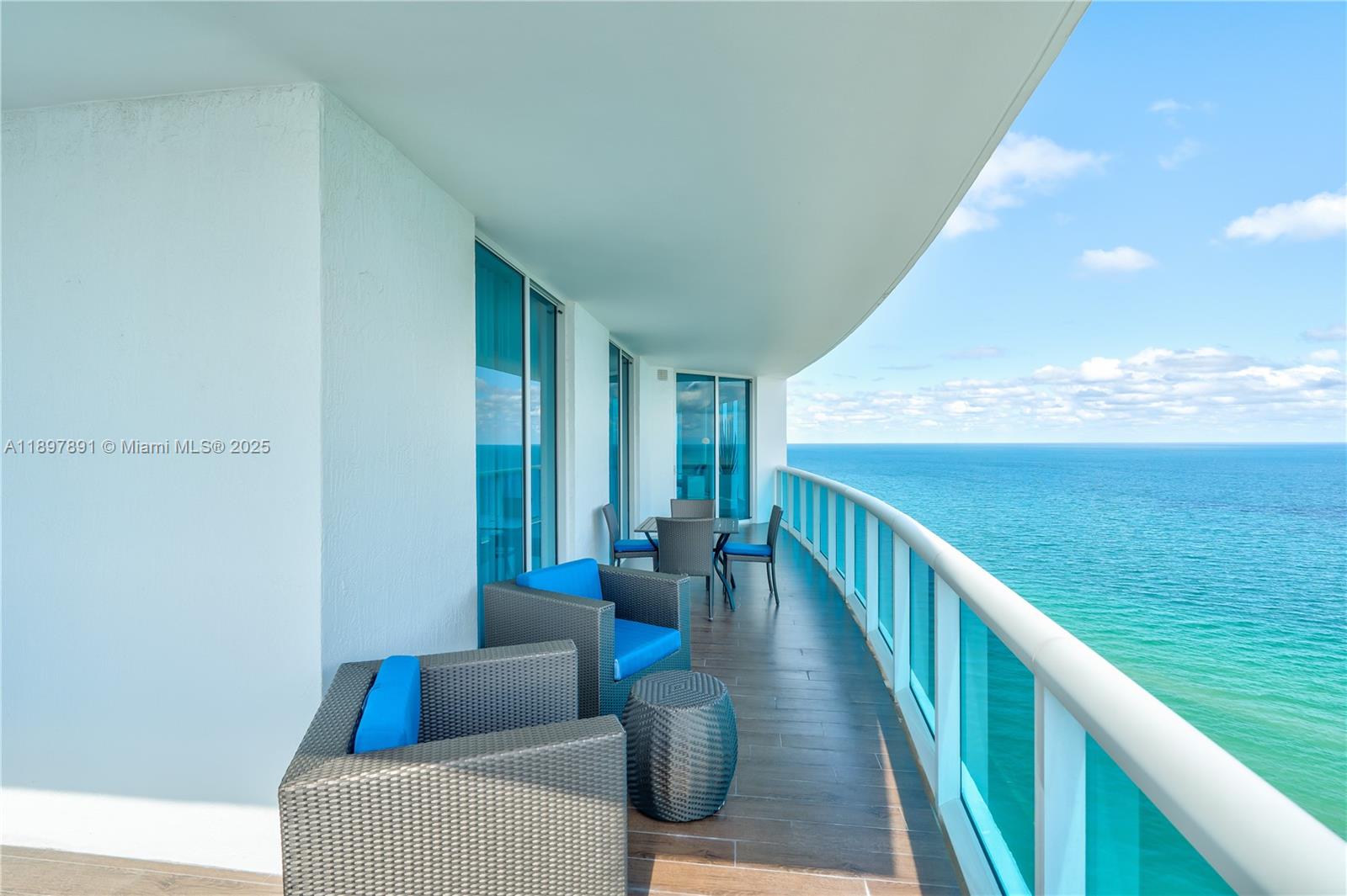Photo of 2711 Ocean Dr  #2305, Hollywood, Florida, 33019 -