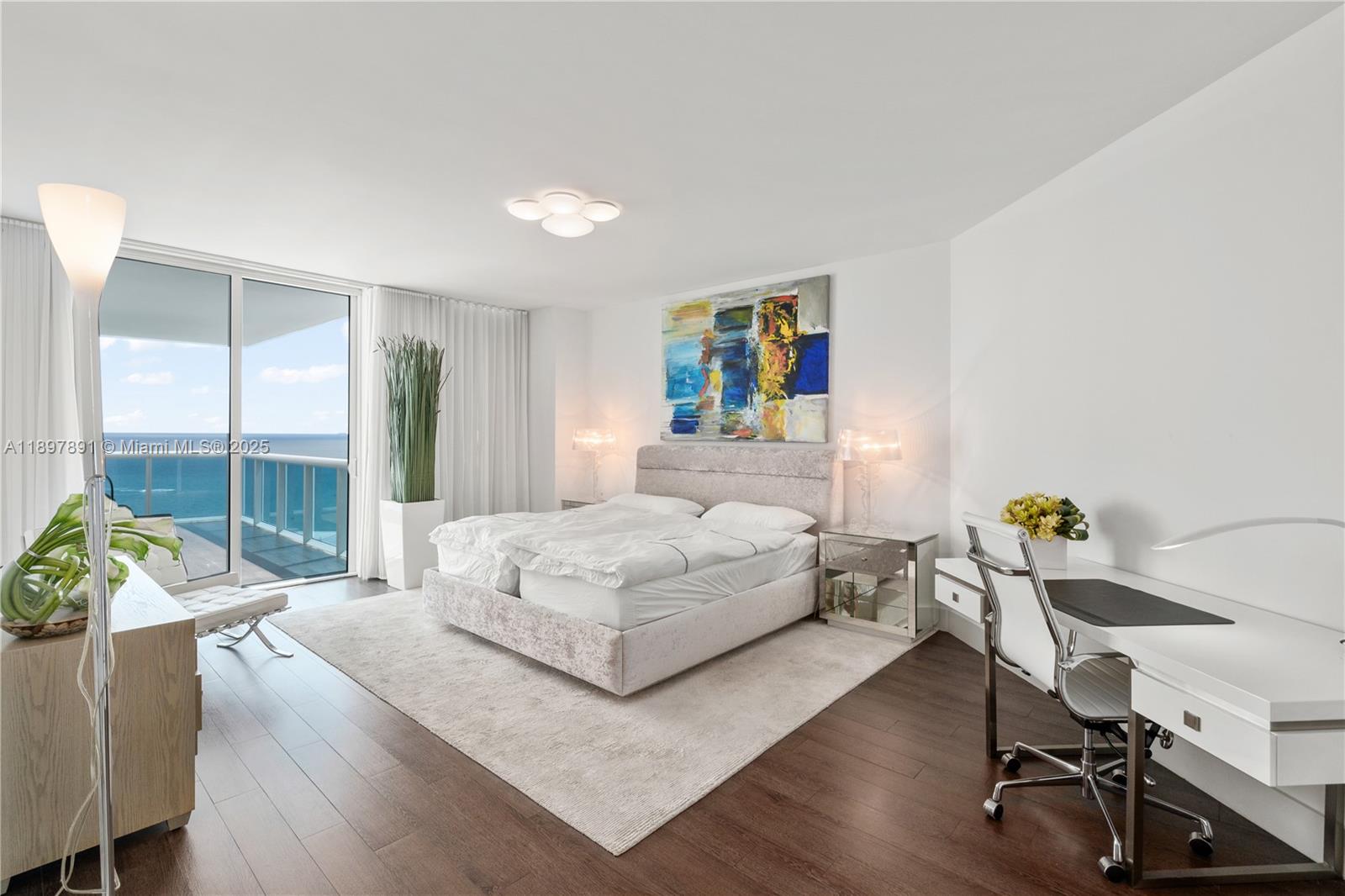 Photo of 2711 Ocean Dr  #2305, Hollywood, Florida, 33019 -