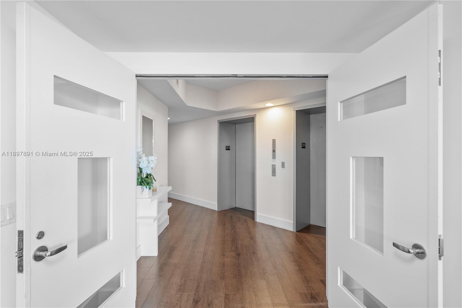 Photo of 2711 Ocean Dr  #2305, Hollywood, Florida, 33019 -