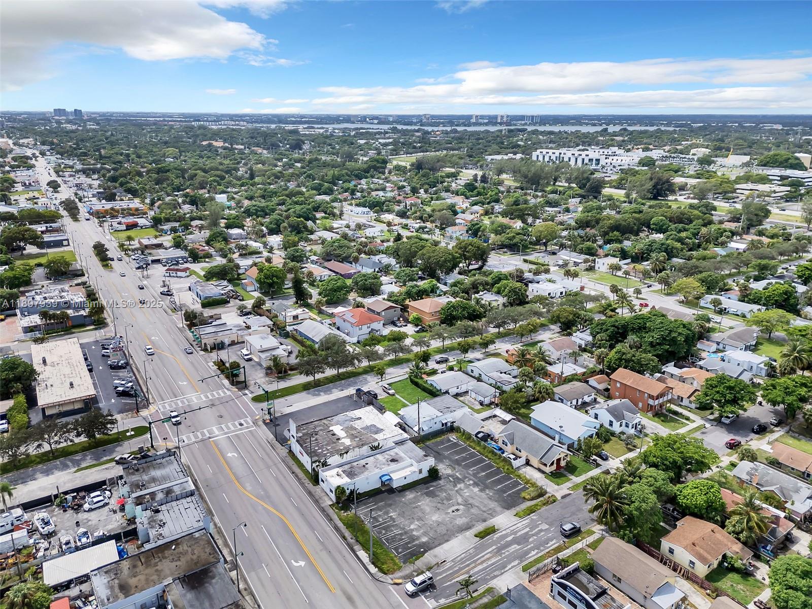 See details   /   sq. ft. $ 2025-10-17 0 Photo