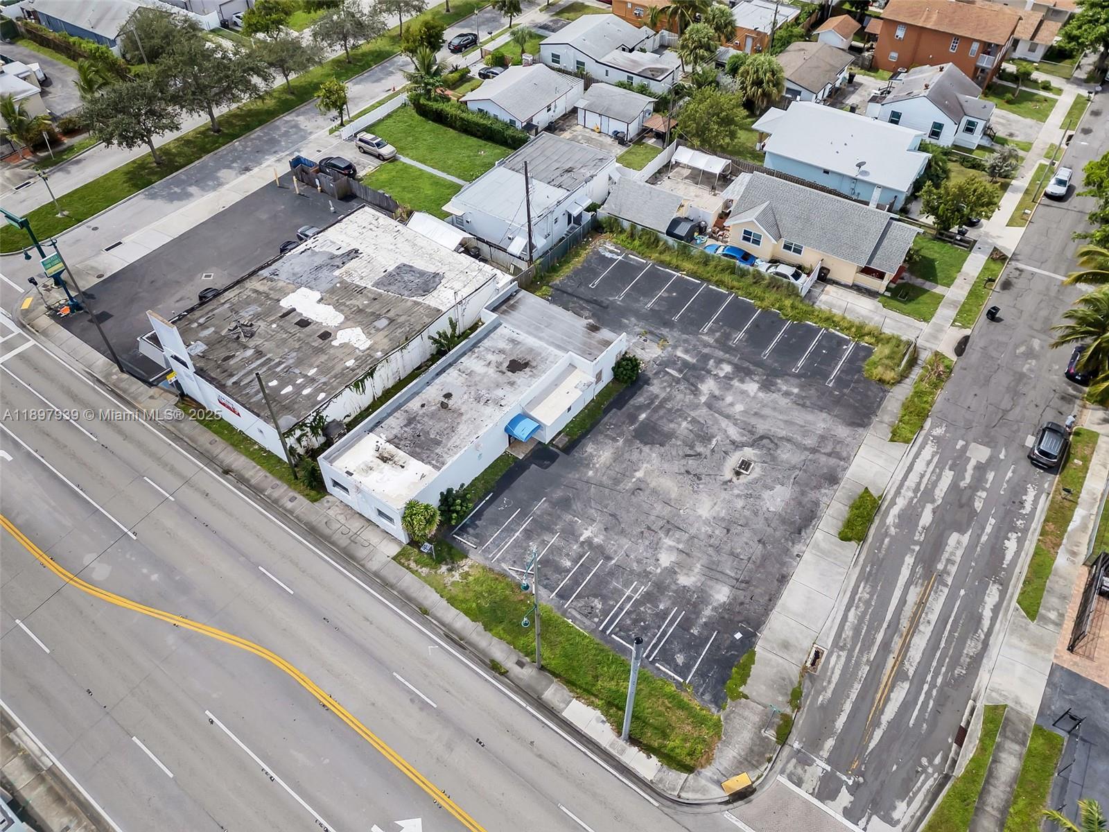 See details   /   sq. ft. $ 2025-10-17 0 Photo