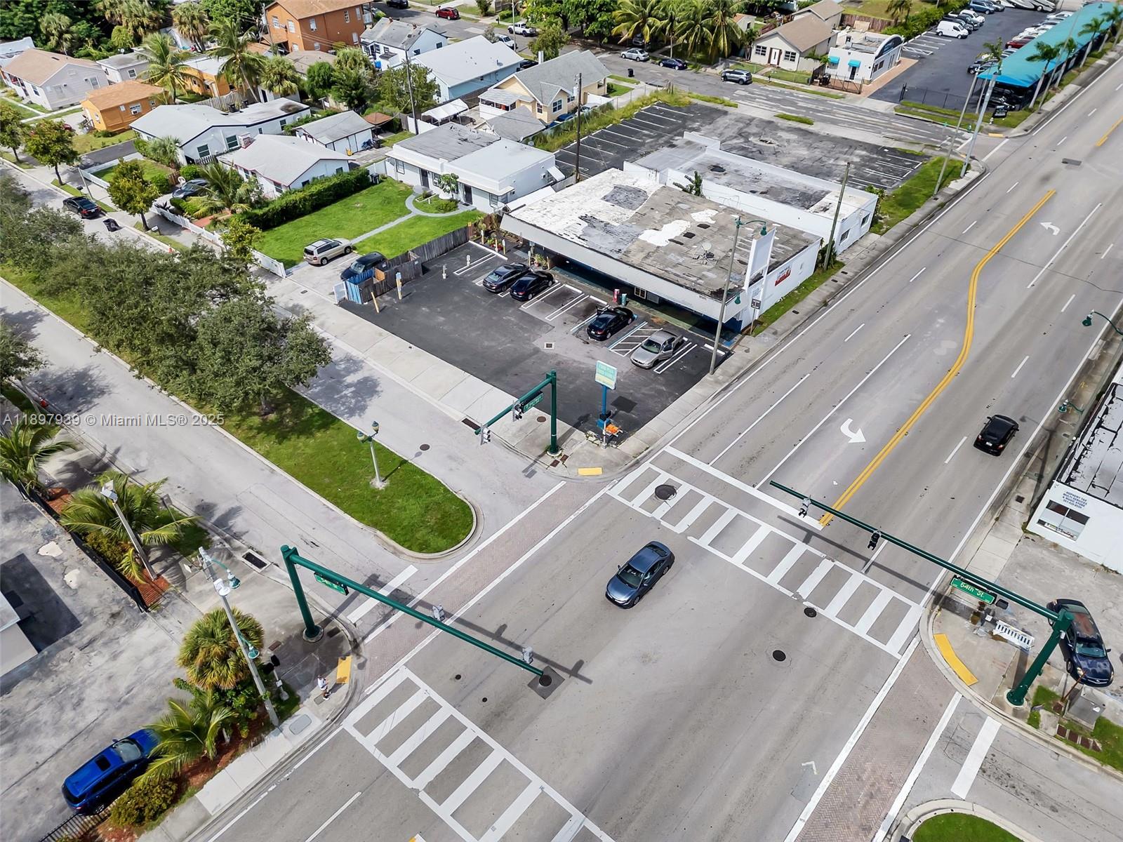 See details   /   sq. ft. $ 2025-10-17 0 Photo