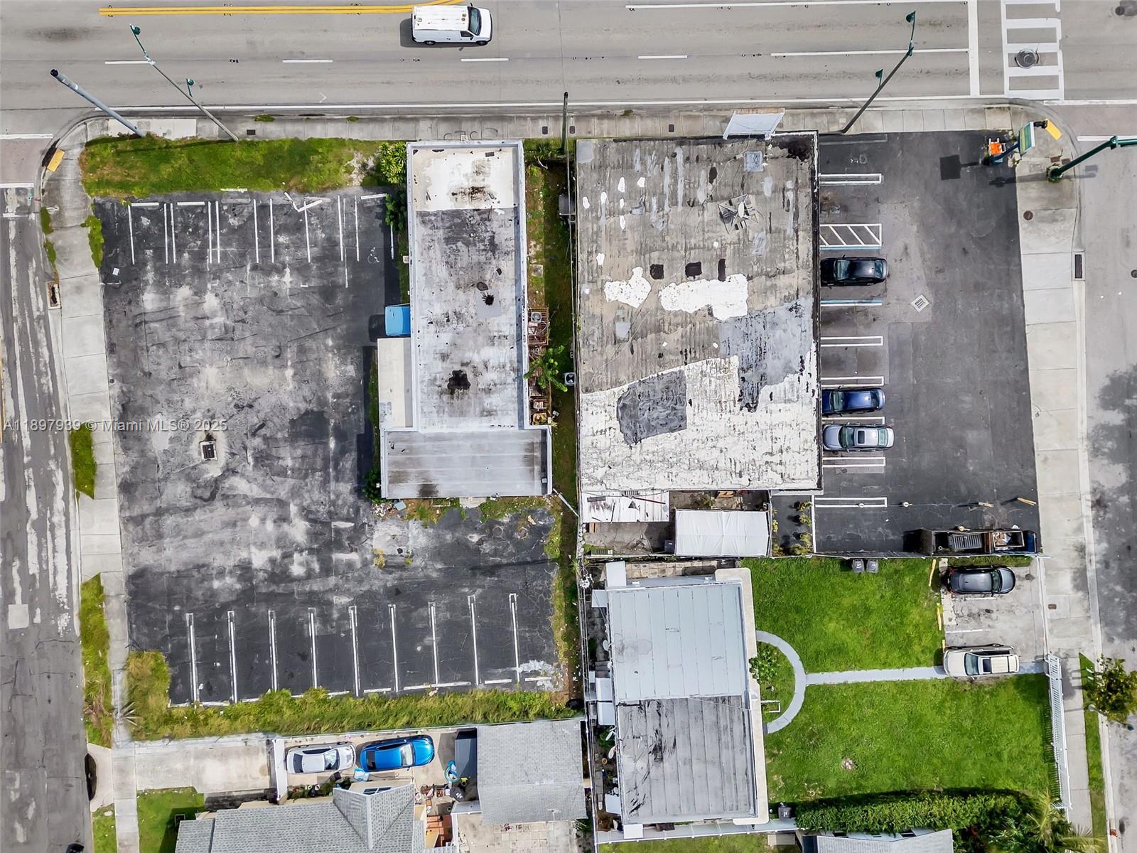 See details   /   sq. ft. $ 2025-10-17 0 Photo