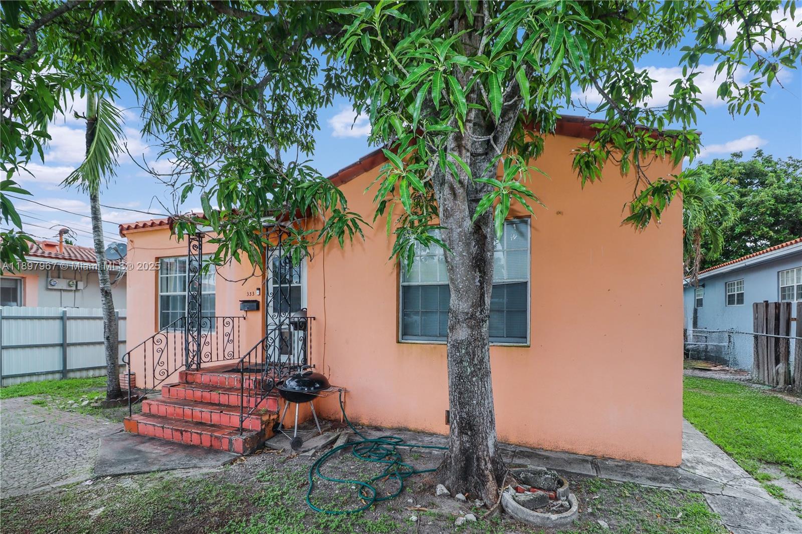 Ver detalles / 2231 sq. ft. $ 2025-10-17 0 foto