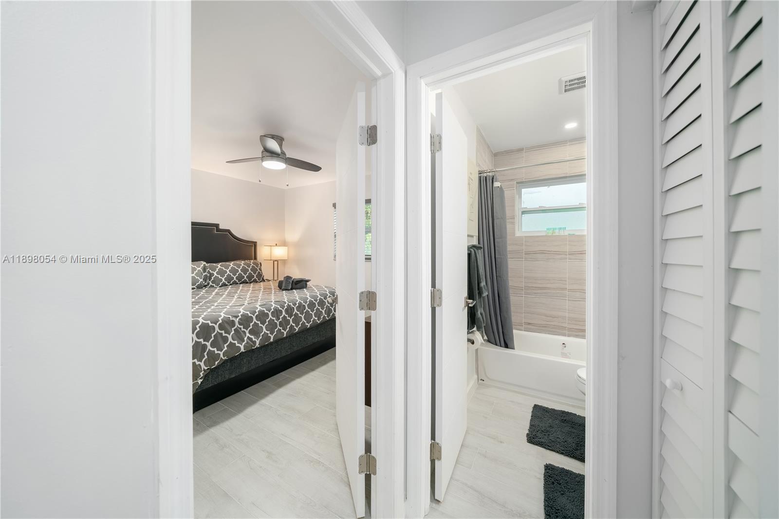 See details / 1816 sq. ft. $ 2025-10-17 0 Photo