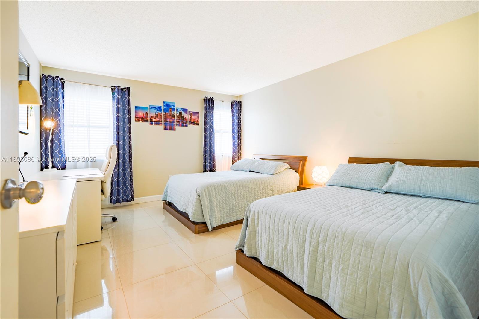 Photo of 1201 Ocean Dr  #706N, Hollywood, Florida, 33019 - 